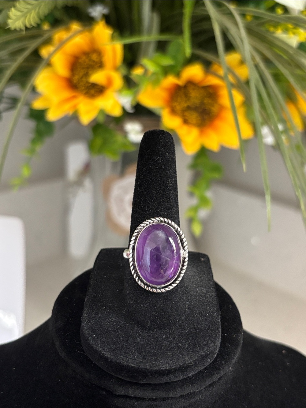 Sterling Silver Amethyst Oval Ring Size 7.25